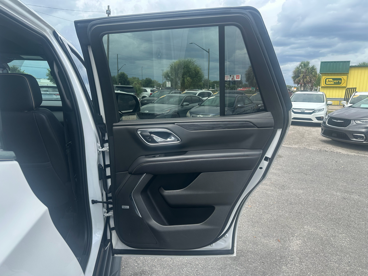 GMC Yukon 4WD 4dr SLT 2021