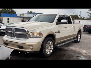 2017 RAM 1500 Longhorn 4x4 Crew Cab 6'4" Box