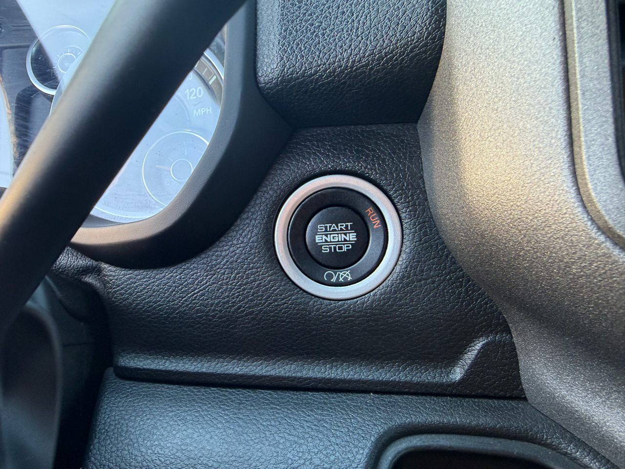 RAM 3500 Tradesman 4x4 Crew Cab 8' Box 2021