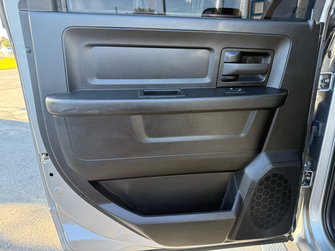 RAM 3500 Tradesman 4x4 Crew Cab 8' Box 2021