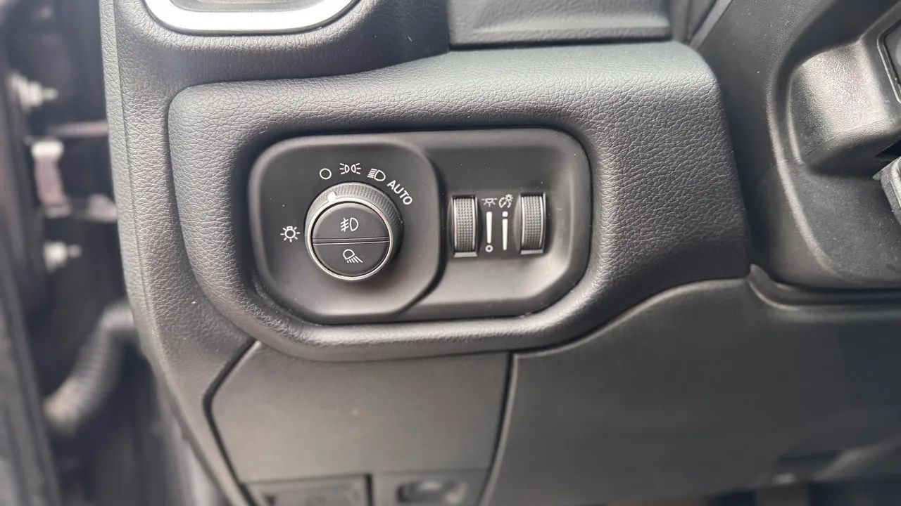 RAM 2500 Laramie 4x4 Crew Cab 6'4" Box 2021