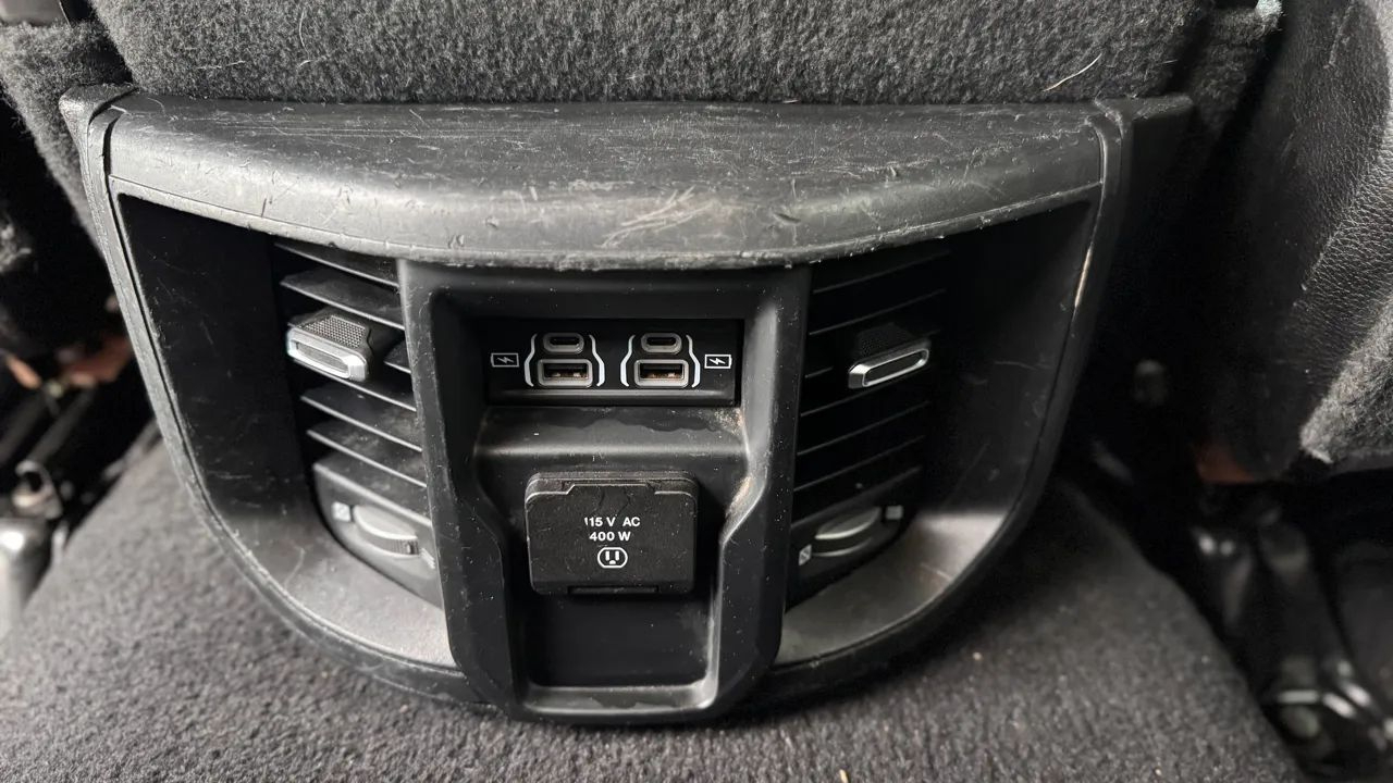 RAM 2500 Laramie 4x4 Crew Cab 6'4" Box 2021