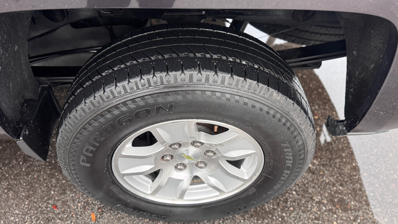 Chevrolet Silverado 1500 2WD Crew Cab 143.5" LT w/1LT 2015