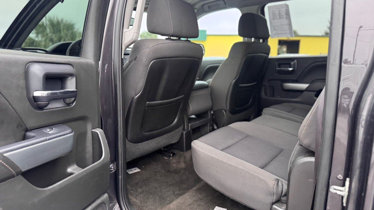 Chevrolet Silverado 1500 2WD Crew Cab 143.5" LT w/1LT 2015