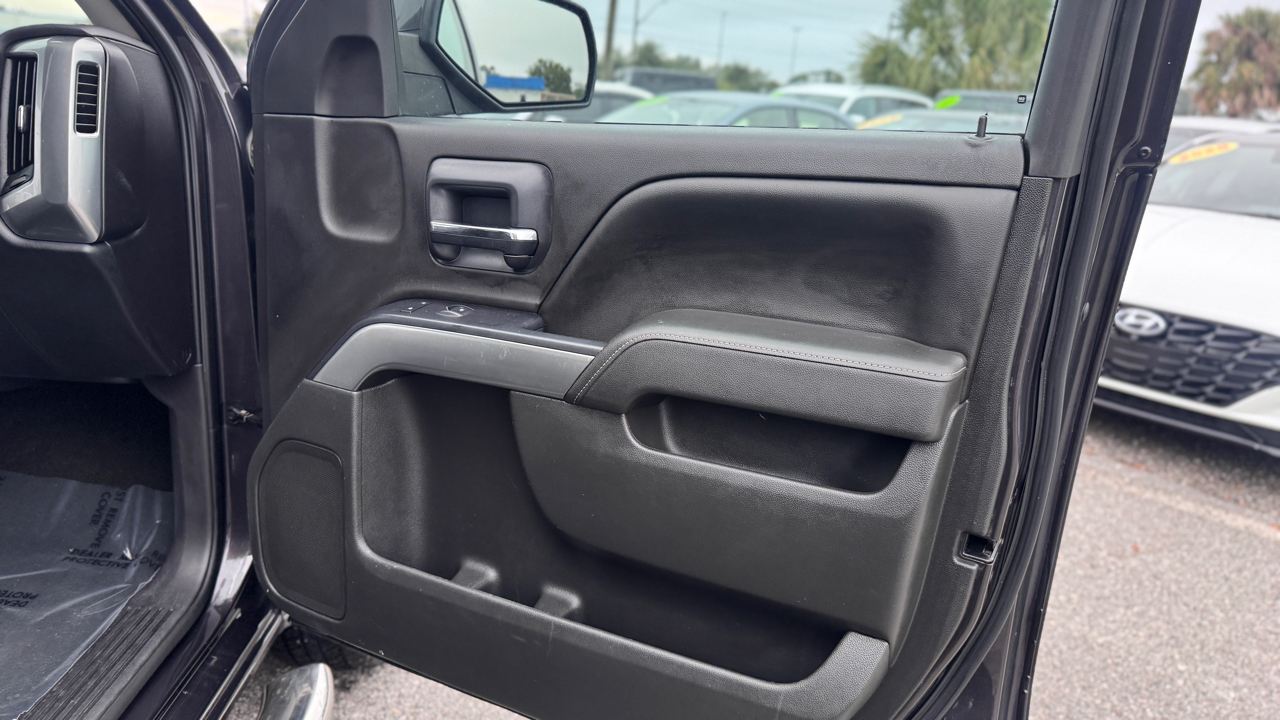 Chevrolet Silverado 1500 2WD Crew Cab 143.5" LT w/1LT 2015