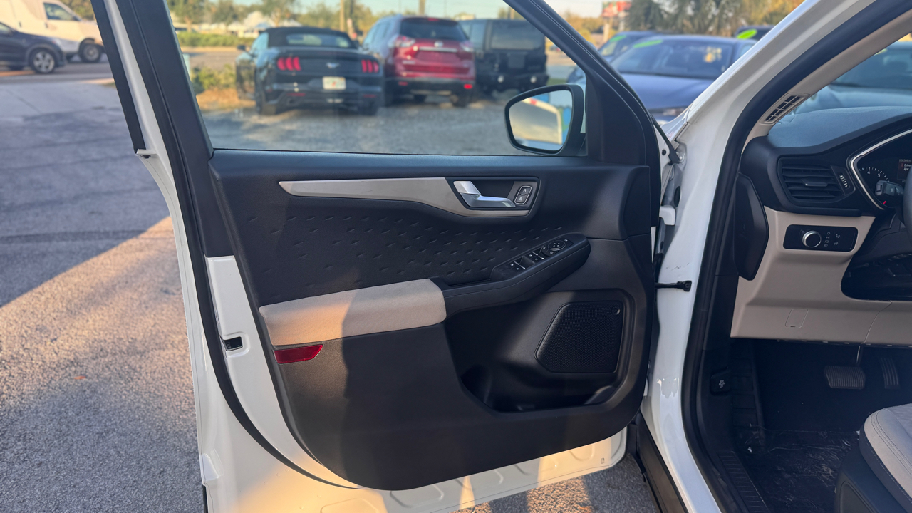 Ford Escape SE FWD 2020