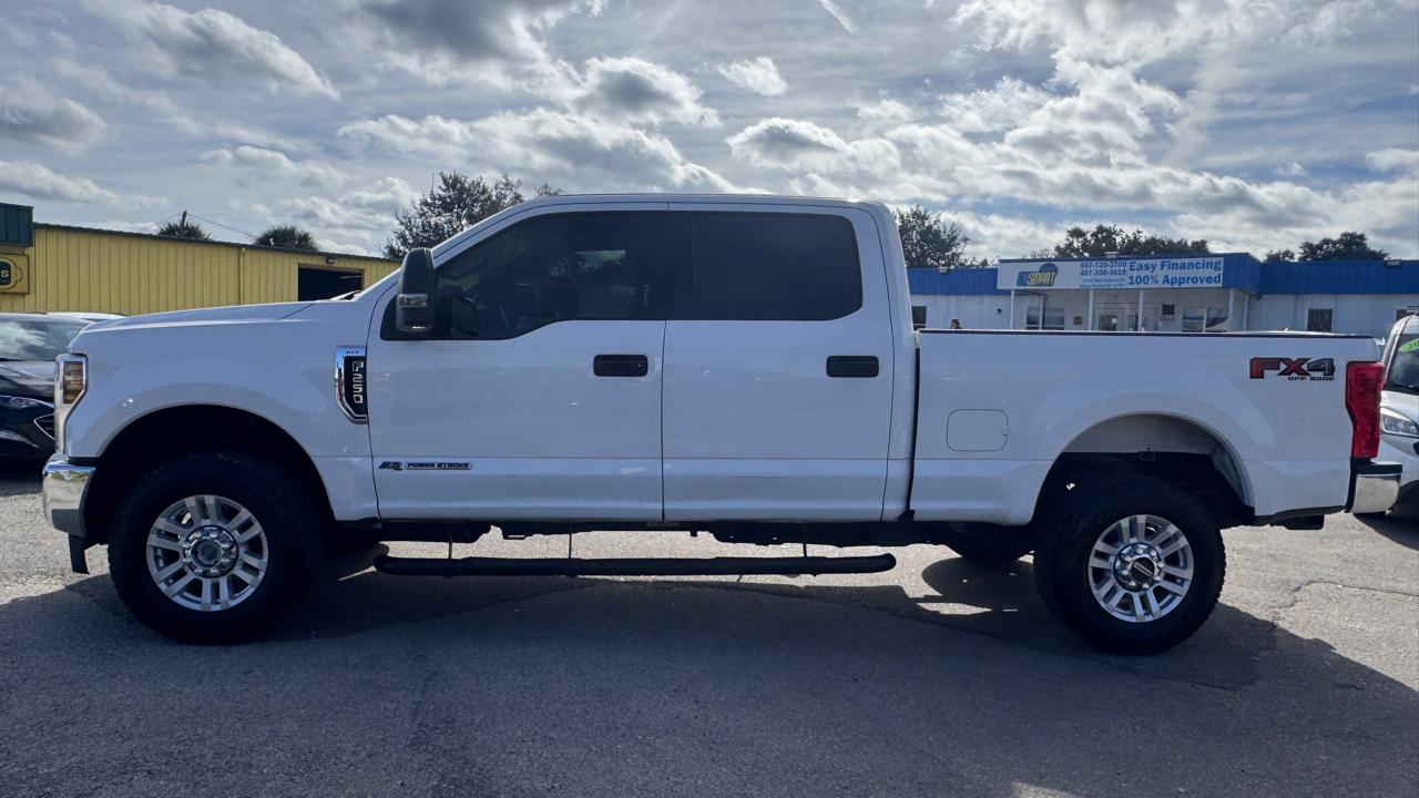 Ford Super Duty F-250 SRW XLT 4WD Crew Cab 8' Box 2019