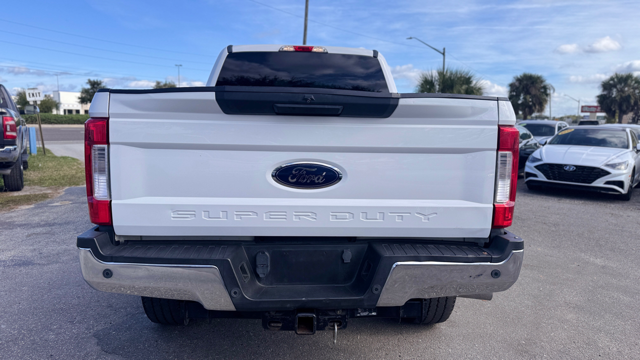 Ford Super Duty F-250 SRW XLT 4WD Crew Cab 8' Box 2019