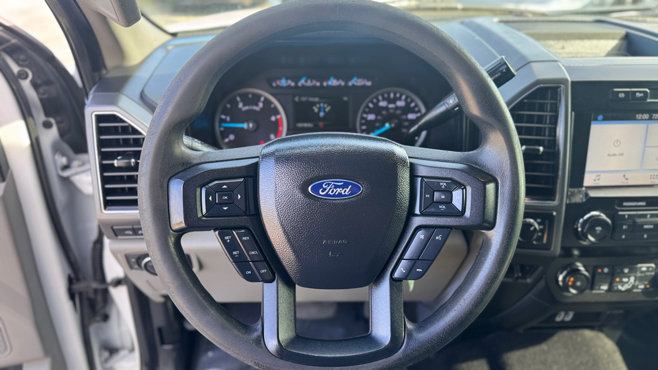 Ford Super Duty F-250 SRW XLT 4WD Crew Cab 8' Box 2019