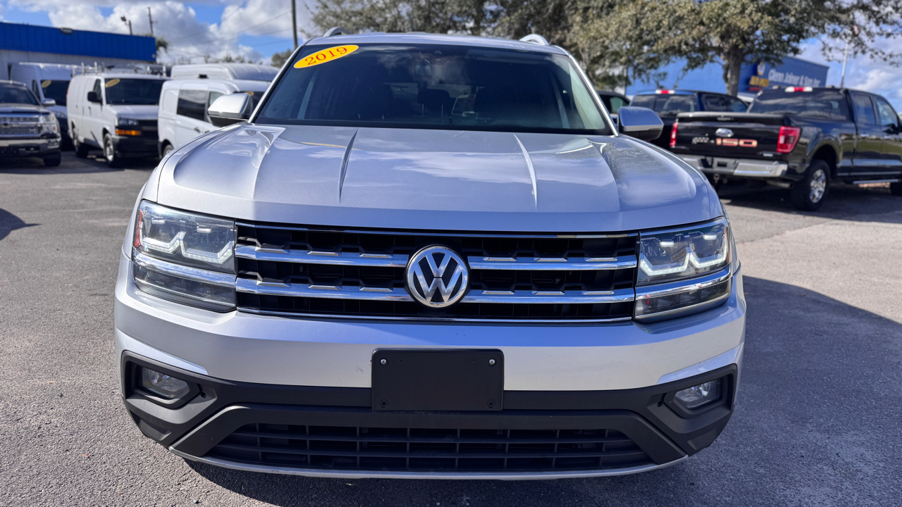 Volkswagen Atlas 3.6L V6 SE w/Technology FWD 2019
