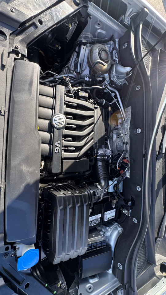 Volkswagen Atlas 3.6L V6 SE w/Technology FWD 2019