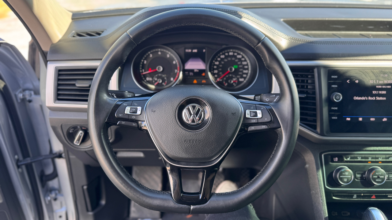 Volkswagen Atlas 3.6L V6 SE w/Technology FWD 2019