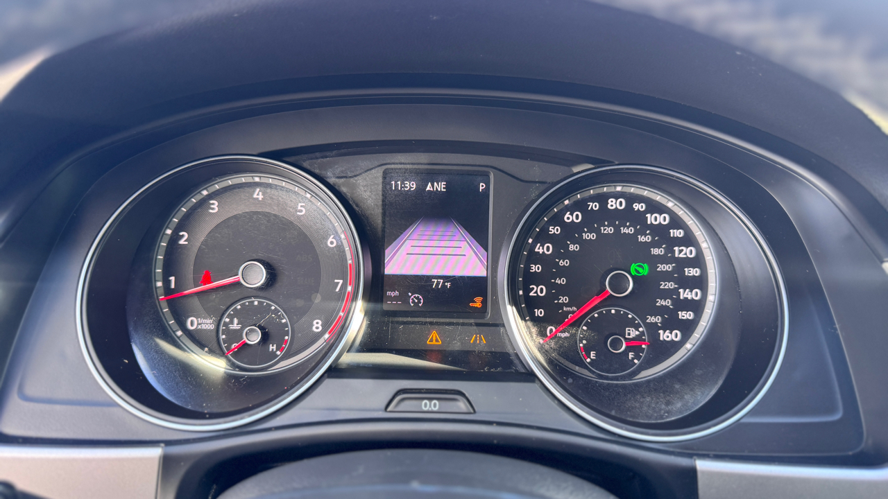 Volkswagen Atlas 3.6L V6 SE w/Technology FWD 2019