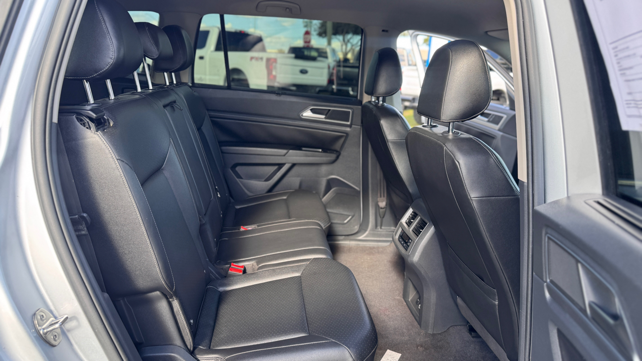 Volkswagen Atlas 3.6L V6 SE w/Technology FWD 2019