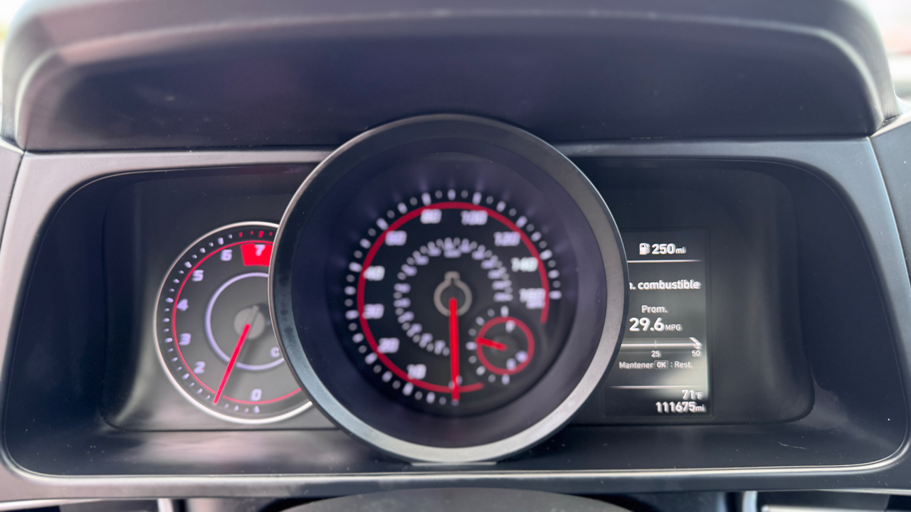 Hyundai Elantra SEL Auto 2021