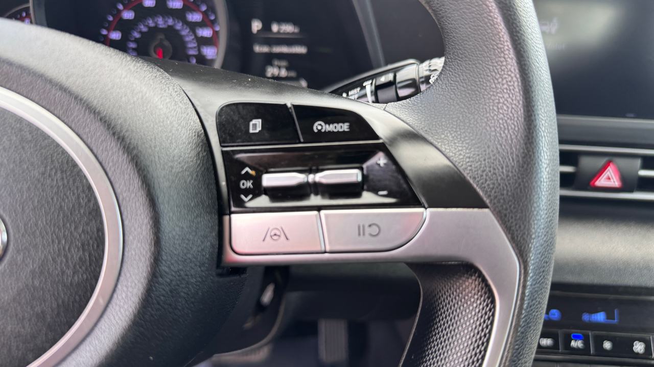 Hyundai Elantra SEL Auto 2021