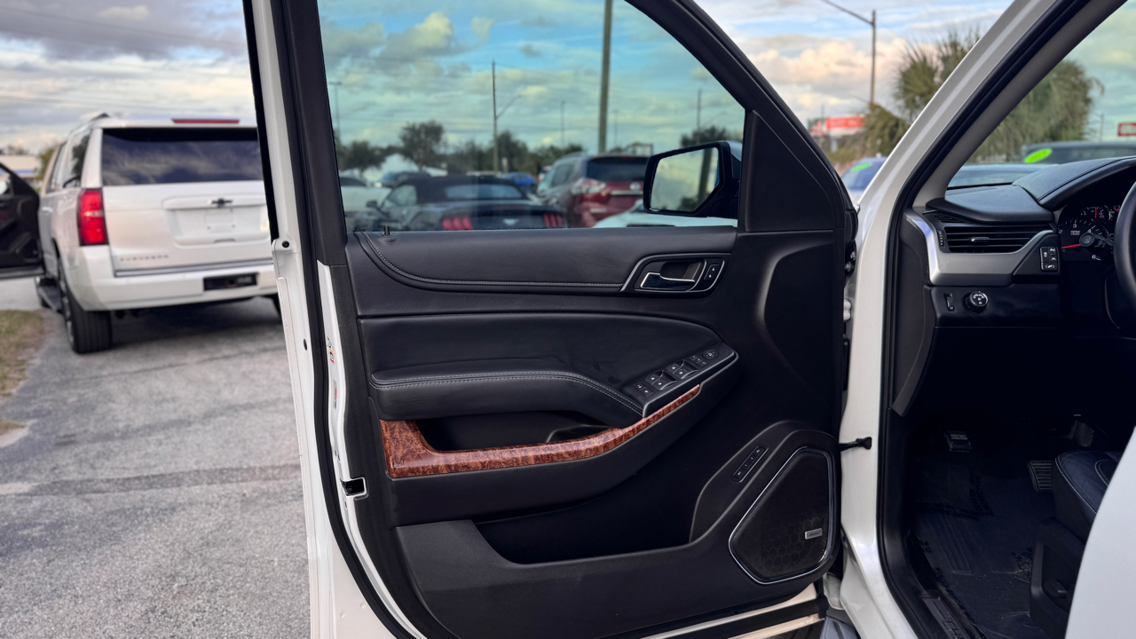 Chevrolet Suburban 2WD 4dr 1500 LTZ 2016