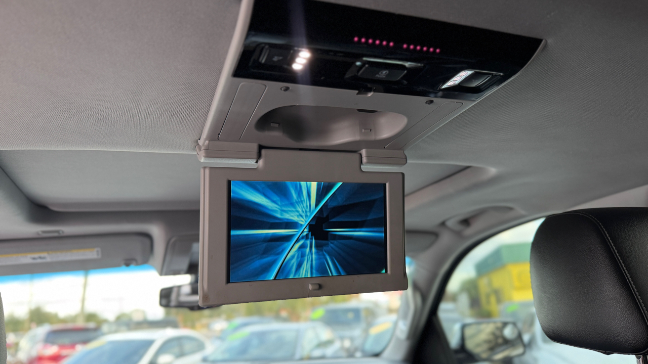 Chevrolet Suburban 2WD 4dr 1500 LTZ 2016