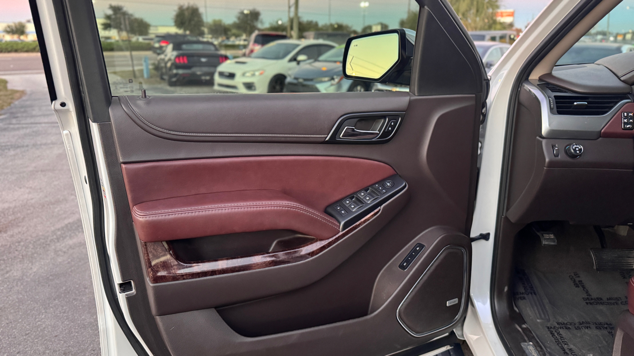 Chevrolet Suburban 2WD 4dr 1500 LTZ 2016