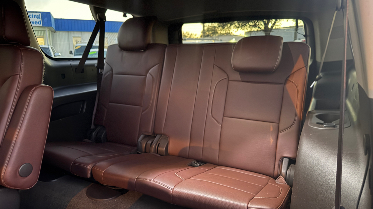 Chevrolet Suburban 2WD 4dr 1500 LTZ 2016