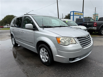 2010 Chrysler Town & Country 4dr Wgn Touring