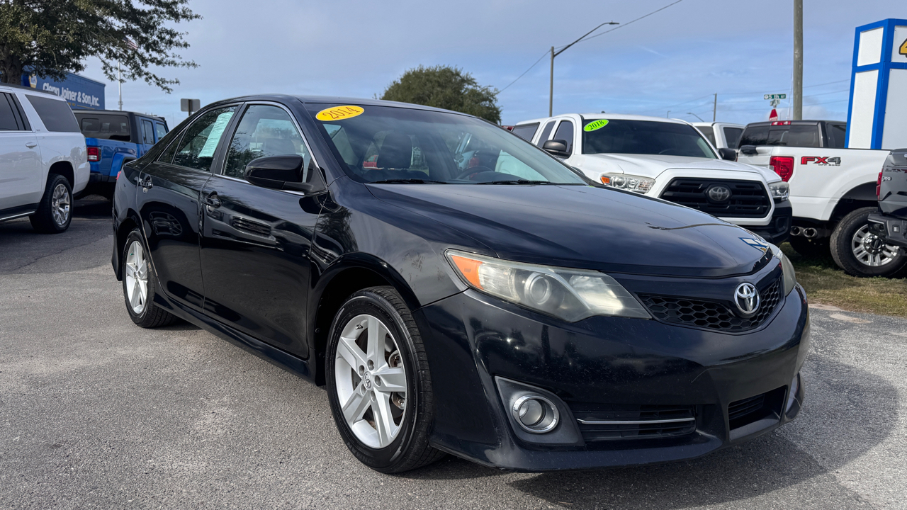 Toyota Camry 2014.5 4dr Sdn I4 Auto SE (Natl) 2014