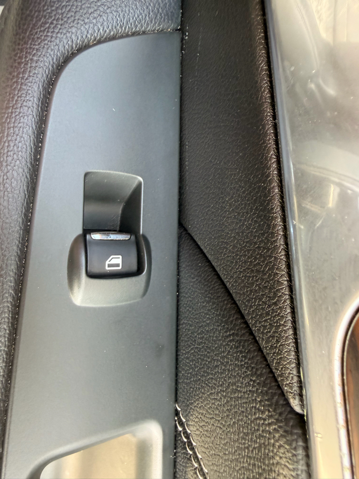 Ford Explorer FWD 4dr Limited 2016