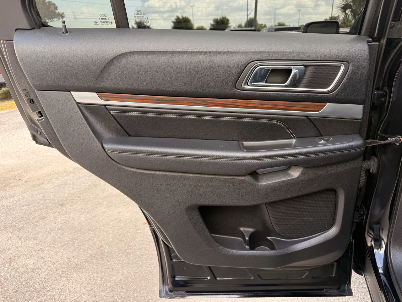 Ford Explorer FWD 4dr Limited 2016