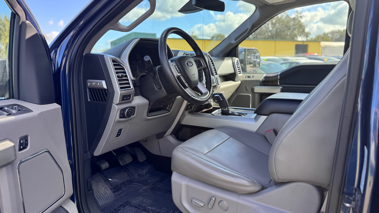 Ford F-150 2WD SuperCrew 157" Lariat 2016