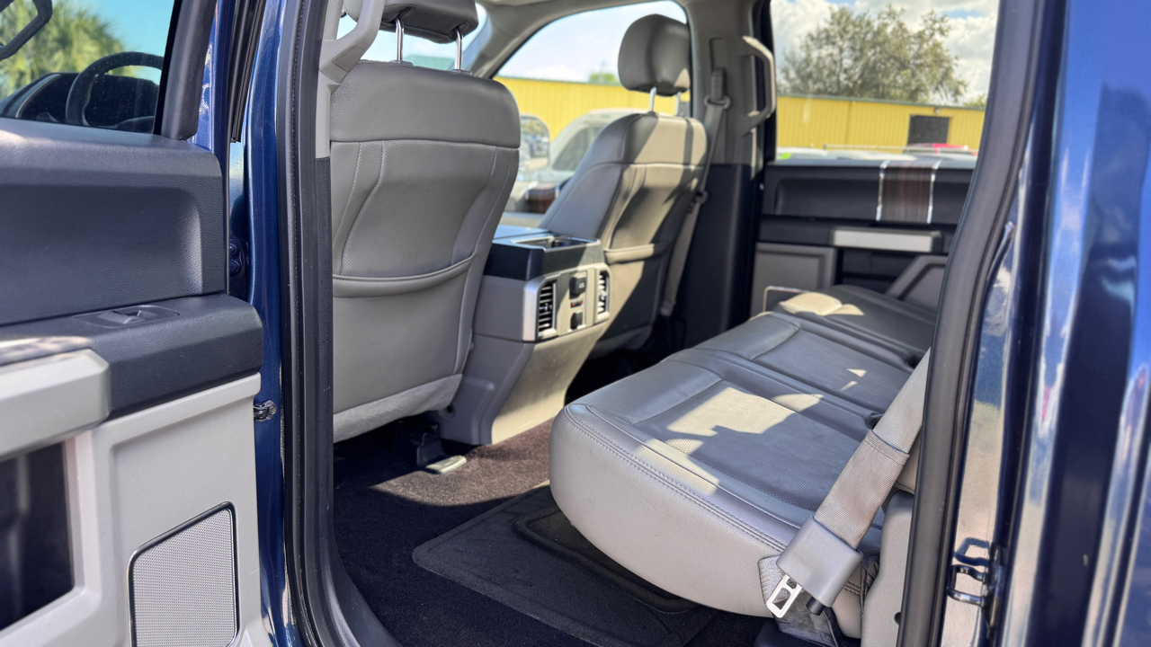 Ford F-150 2WD SuperCrew 157" Lariat 2016