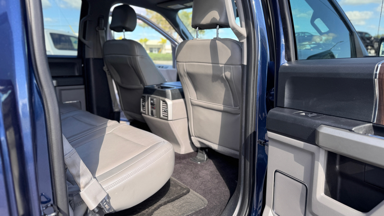 Ford F-150 2WD SuperCrew 157" Lariat 2016