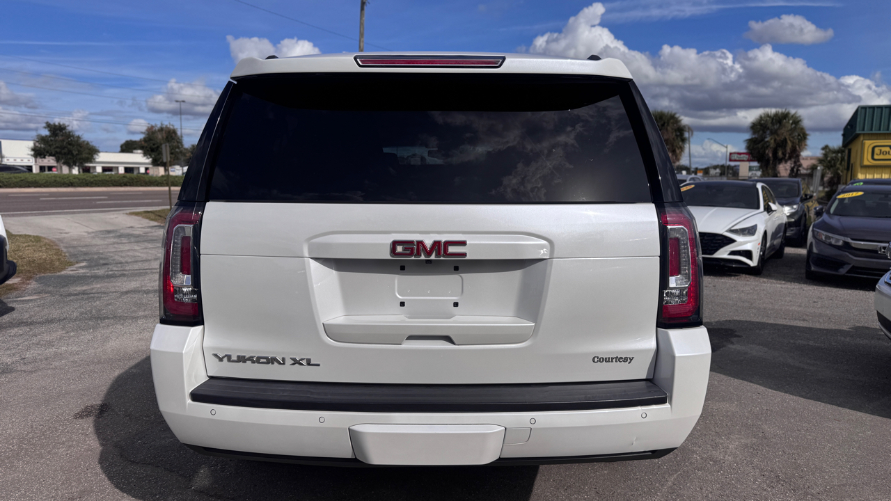GMC Yukon XL 2WD 4dr SLT 2018