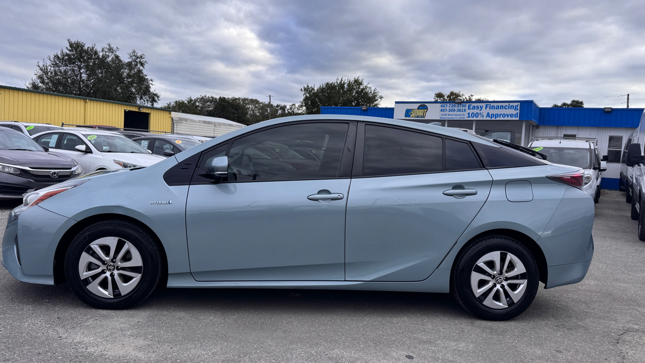 Toyota Prius 5dr HB Three Touring (Natl) 2016