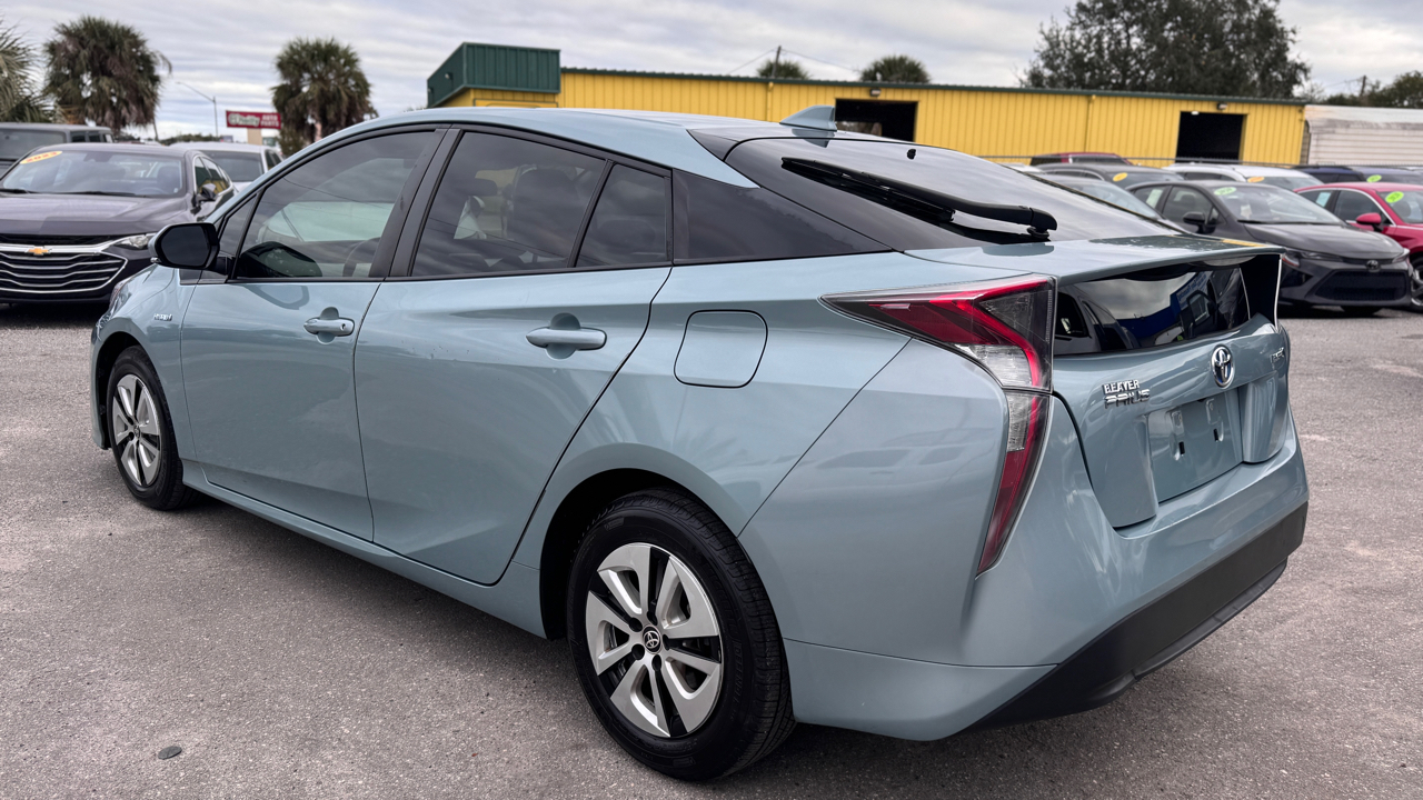 Toyota Prius 5dr HB Three Touring (Natl) 2016