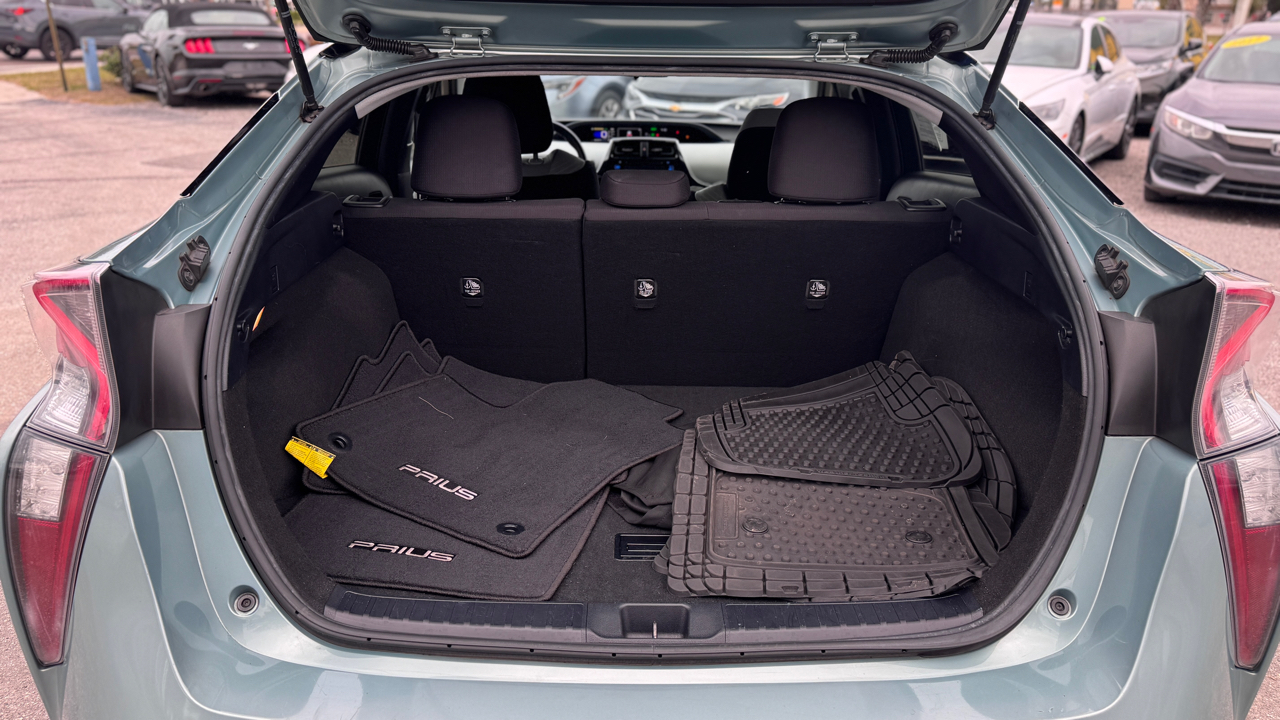 Toyota Prius 5dr HB Three Touring (Natl) 2016