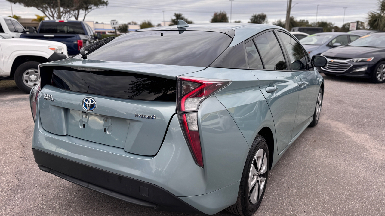 Toyota Prius 5dr HB Three Touring (Natl) 2016