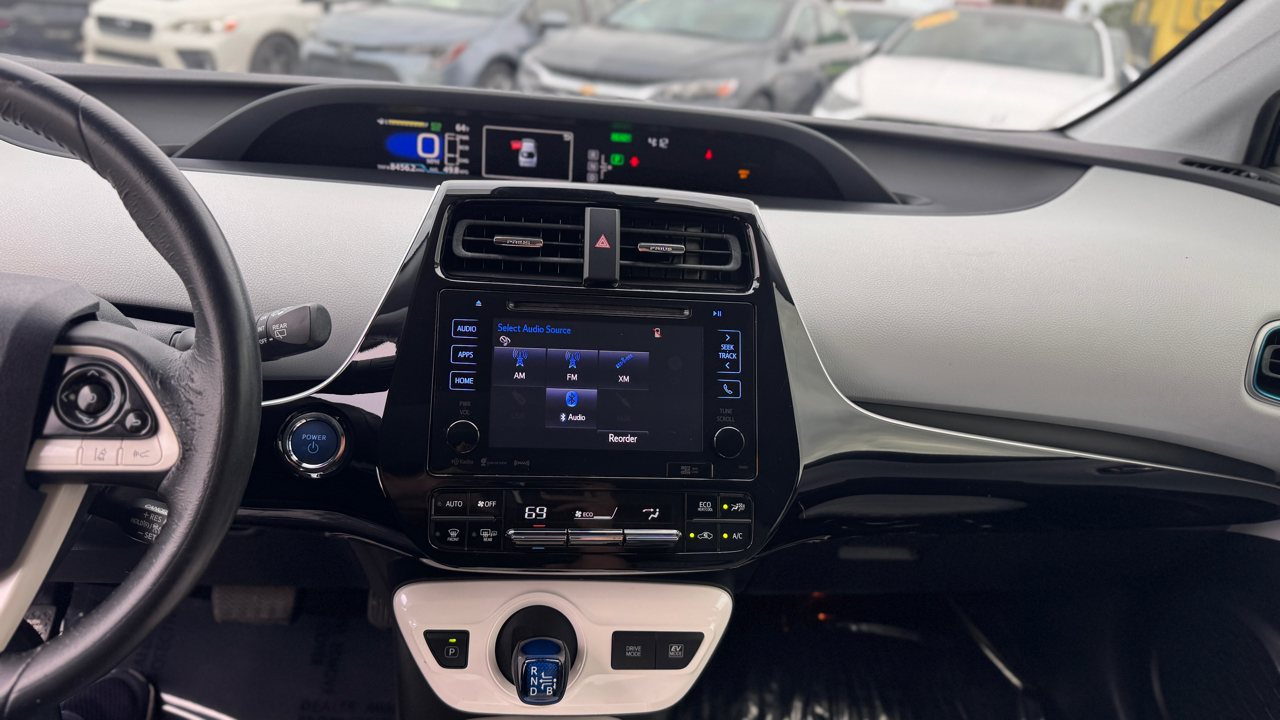 Toyota Prius 5dr HB Three Touring (Natl) 2016