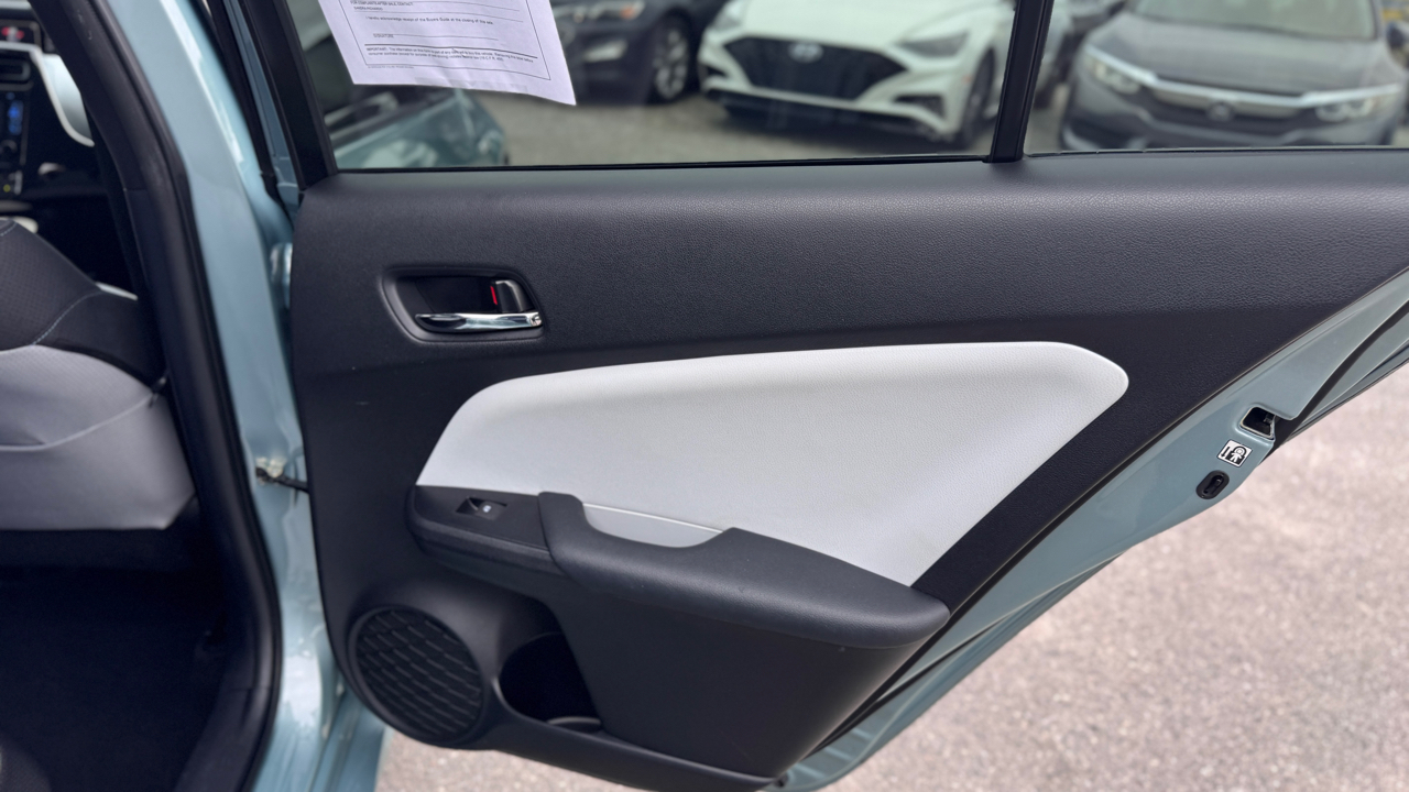 Toyota Prius 5dr HB Three Touring (Natl) 2016