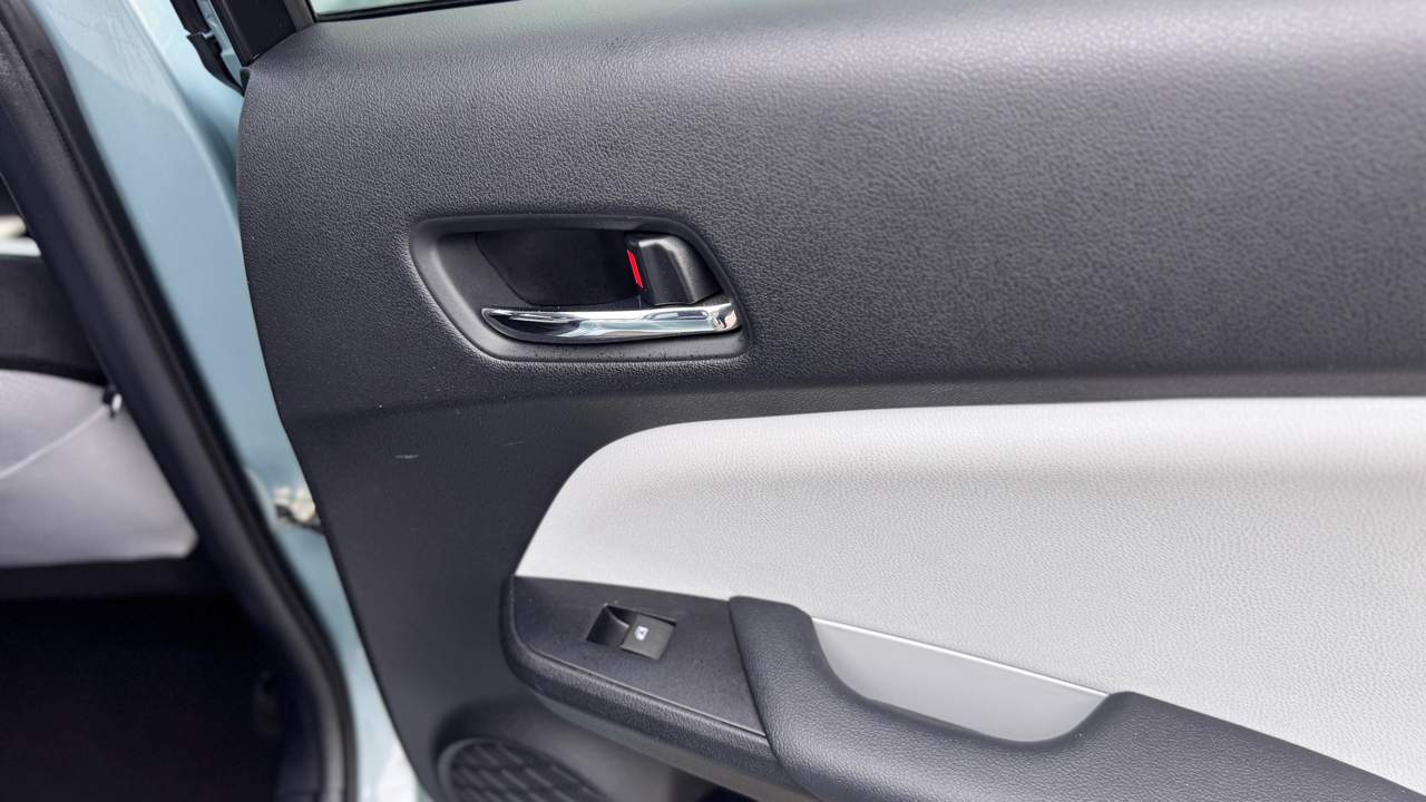 Toyota Prius 5dr HB Three Touring (Natl) 2016