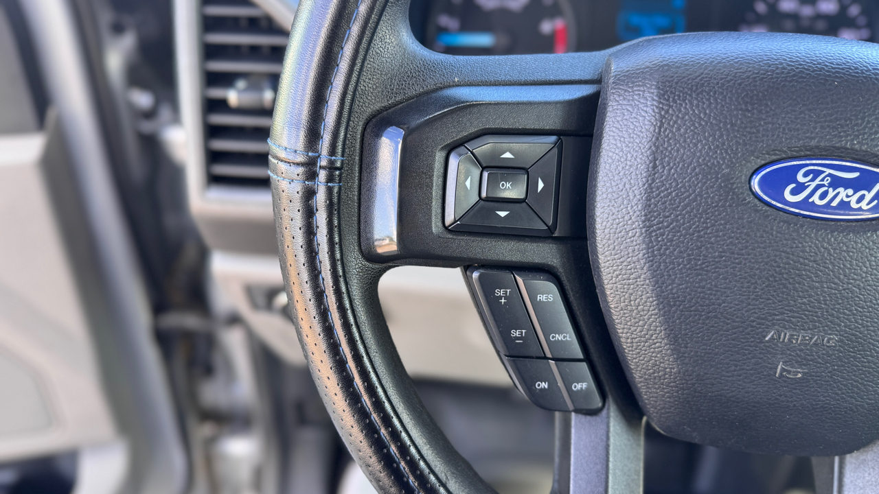 Ford Super Duty F-350 DRW XL 4WD Crew Cab 8' Box 2021