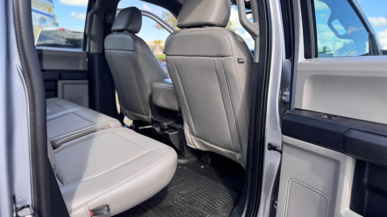 Ford Super Duty F-350 DRW XL 4WD Crew Cab 8' Box 2021