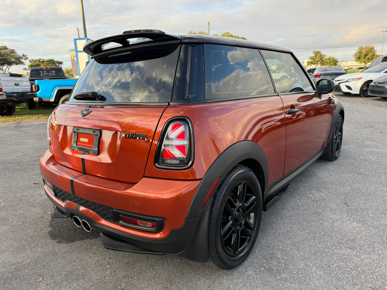 MINI Cooper Hardtop 2dr Cpe S 2012