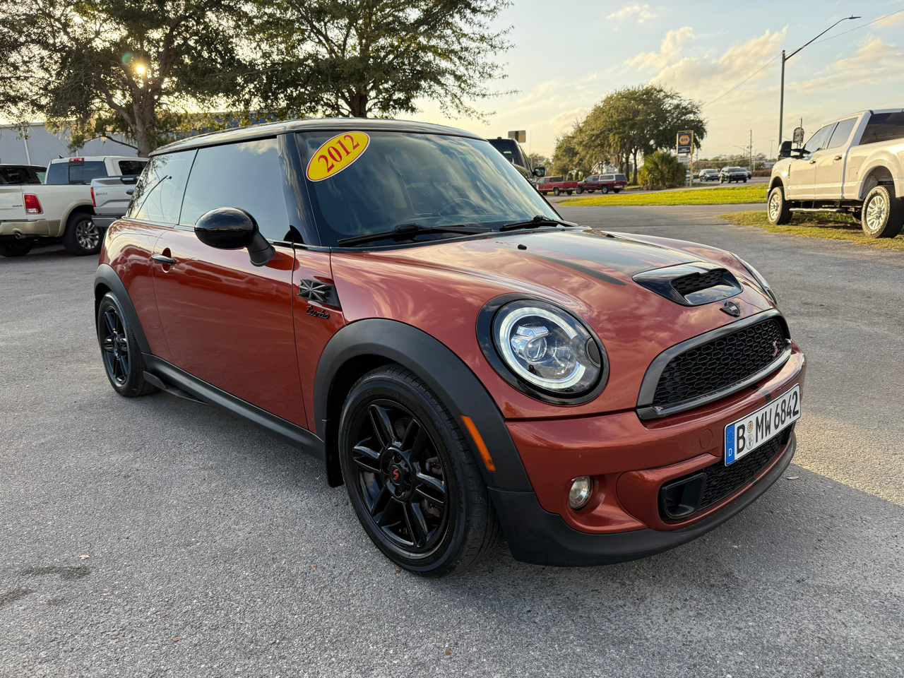 MINI Cooper Hardtop 2dr Cpe S 2012