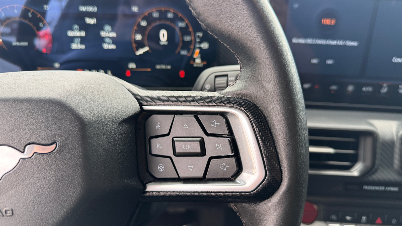 Ford Mustang EcoBoost Fastback 2024