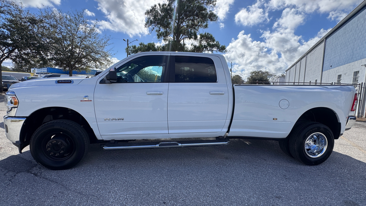 RAM 3500 Big Horn 4x4 Crew Cab 8' Box 2021