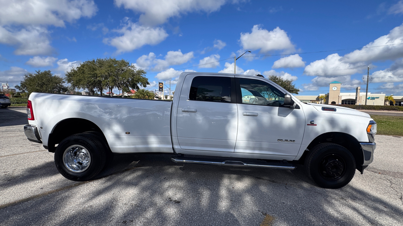 RAM 3500 Big Horn 4x4 Crew Cab 8' Box 2021