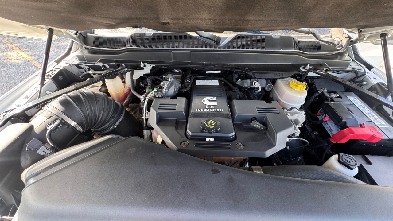 RAM 3500 Big Horn 4x4 Crew Cab 8' Box 2021