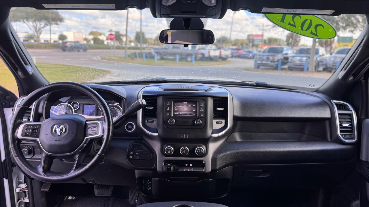 RAM 3500 Big Horn 4x4 Crew Cab 8' Box 2021