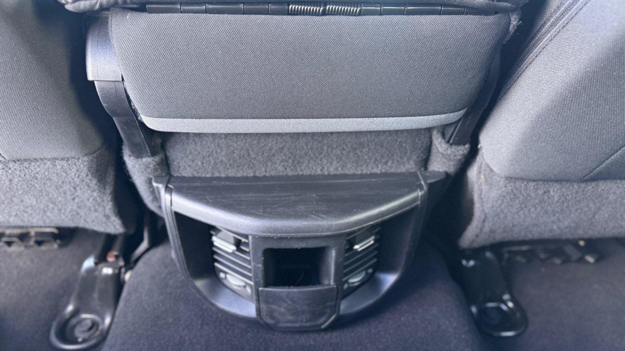 RAM 3500 Big Horn 4x4 Crew Cab 8' Box 2021