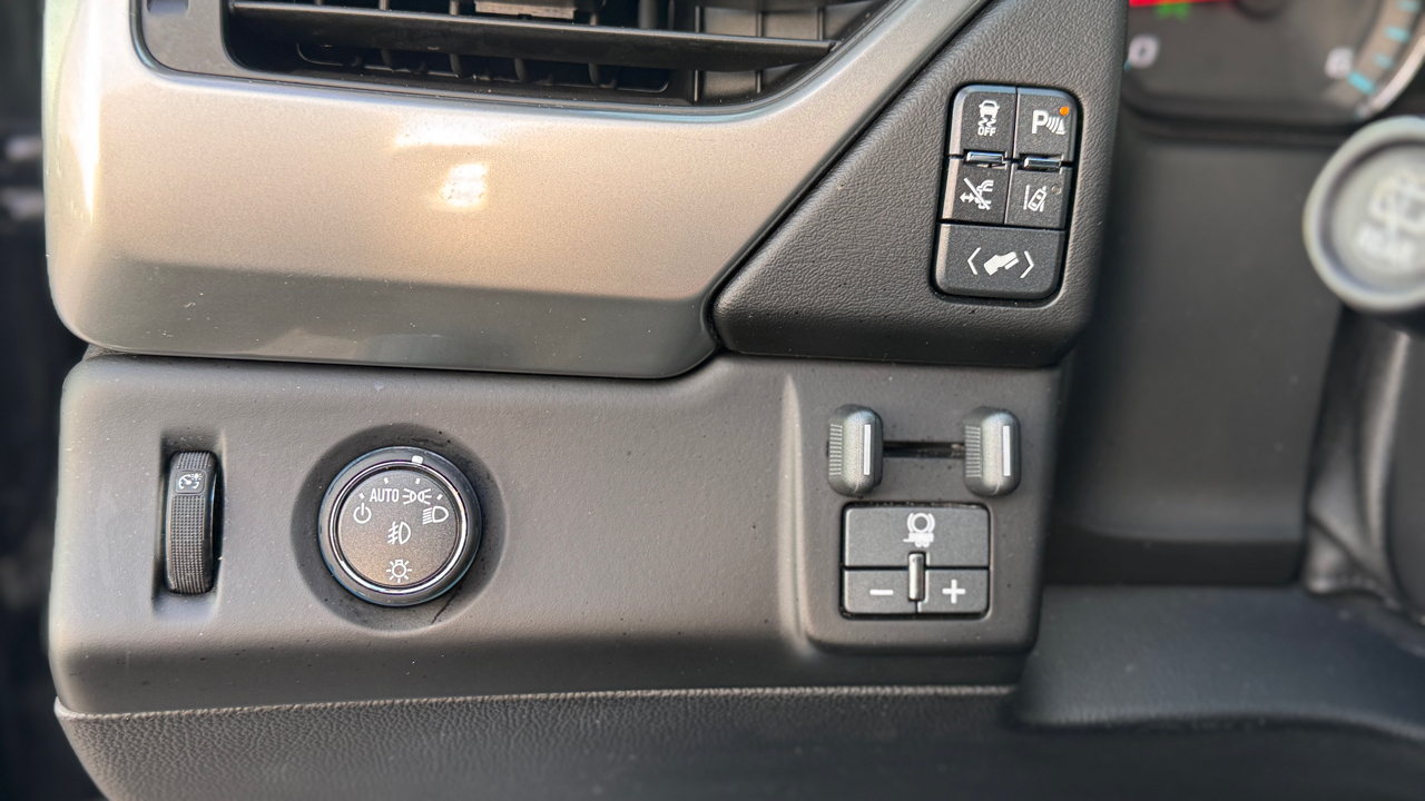 Chevrolet Tahoe 2WD 4dr LTZ 2015